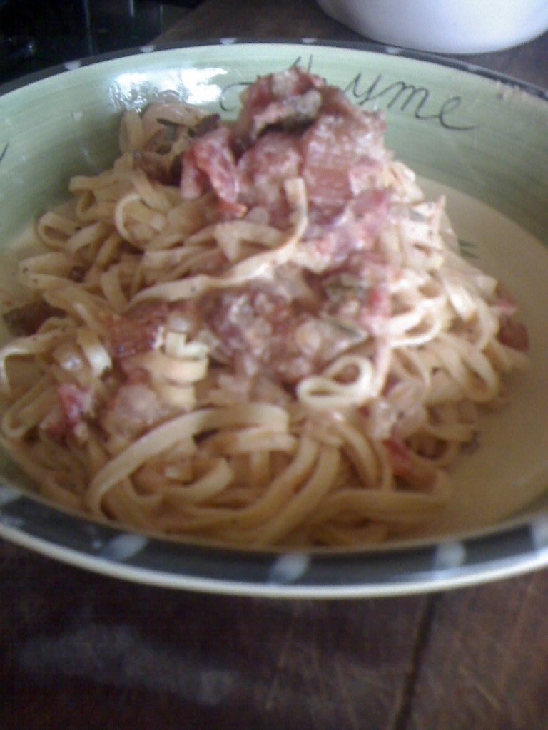 Linguini Bolognese